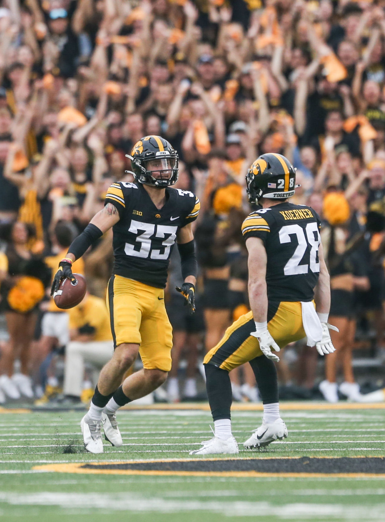 100921-qc-spt-iowa-fball-022